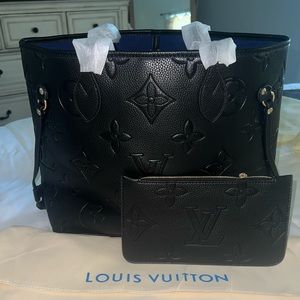 L V Never full MM bag New Black with Large Monogram